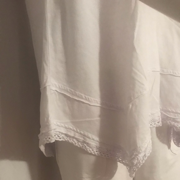 Color Me Cotton white top (made in USA ) - Picture 16 of 16